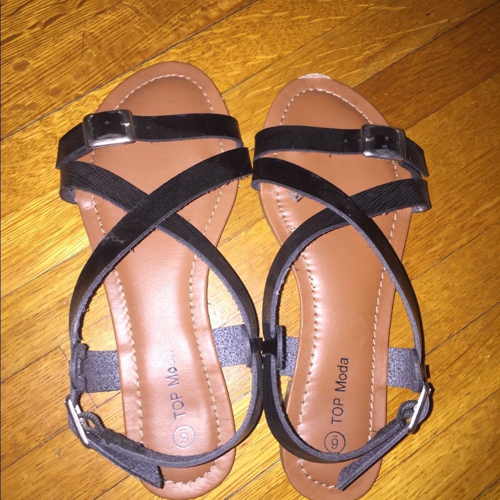 Preloved sandals